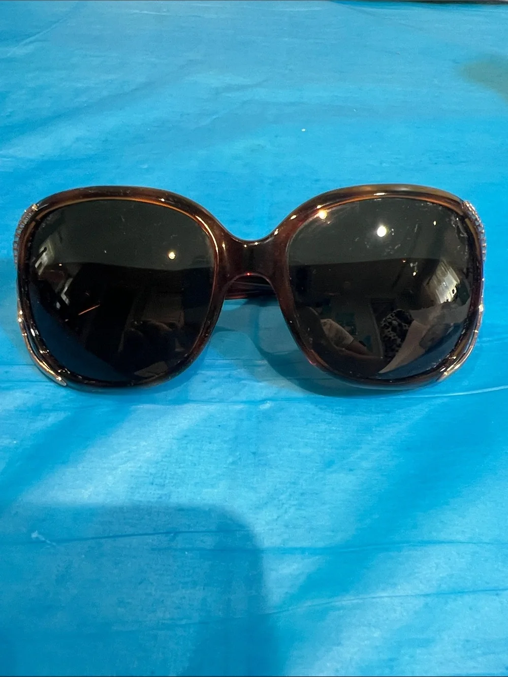 Guess Tortoiseshell Sunglasses with Silver Logo Accent